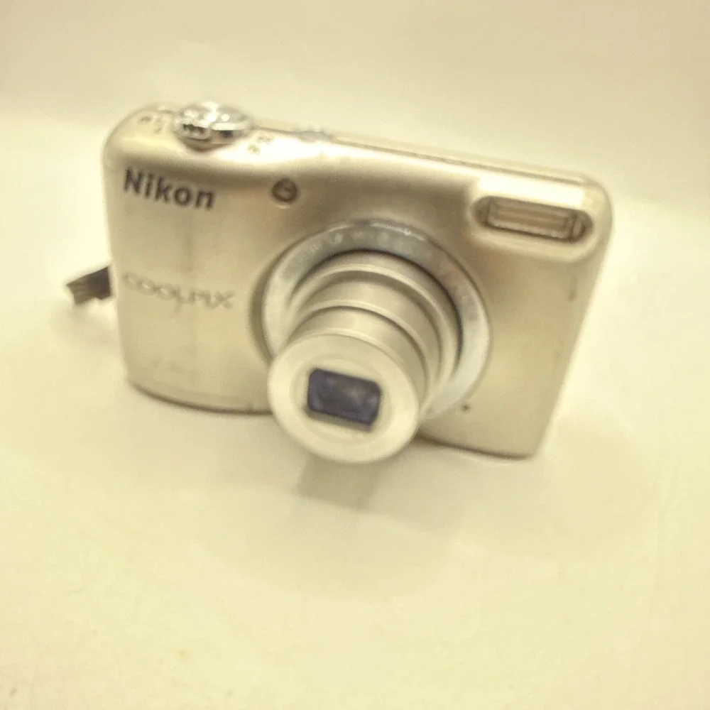 Nikon COOLPIX L27 16.1MP Digital Camera - Silver